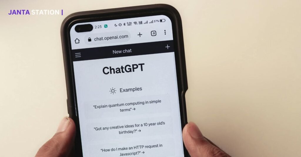 DeepSeek vs ChatGPT Which is Better?